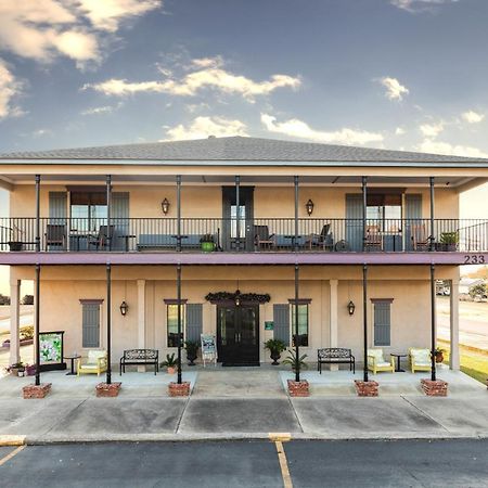 The Bank Hotel Lake Arthur 外观 照片